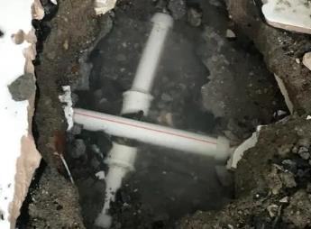 市中阳台漏水维修公司为您分享楼上楼下漏水怎么处理